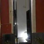 Dietro Le Mura