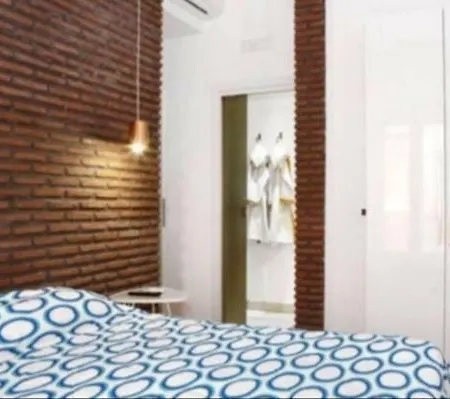 Dietro Le Mura Bed & Breakfast *