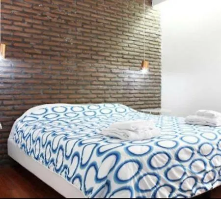 Dietro Le Mura Bed and breakfast